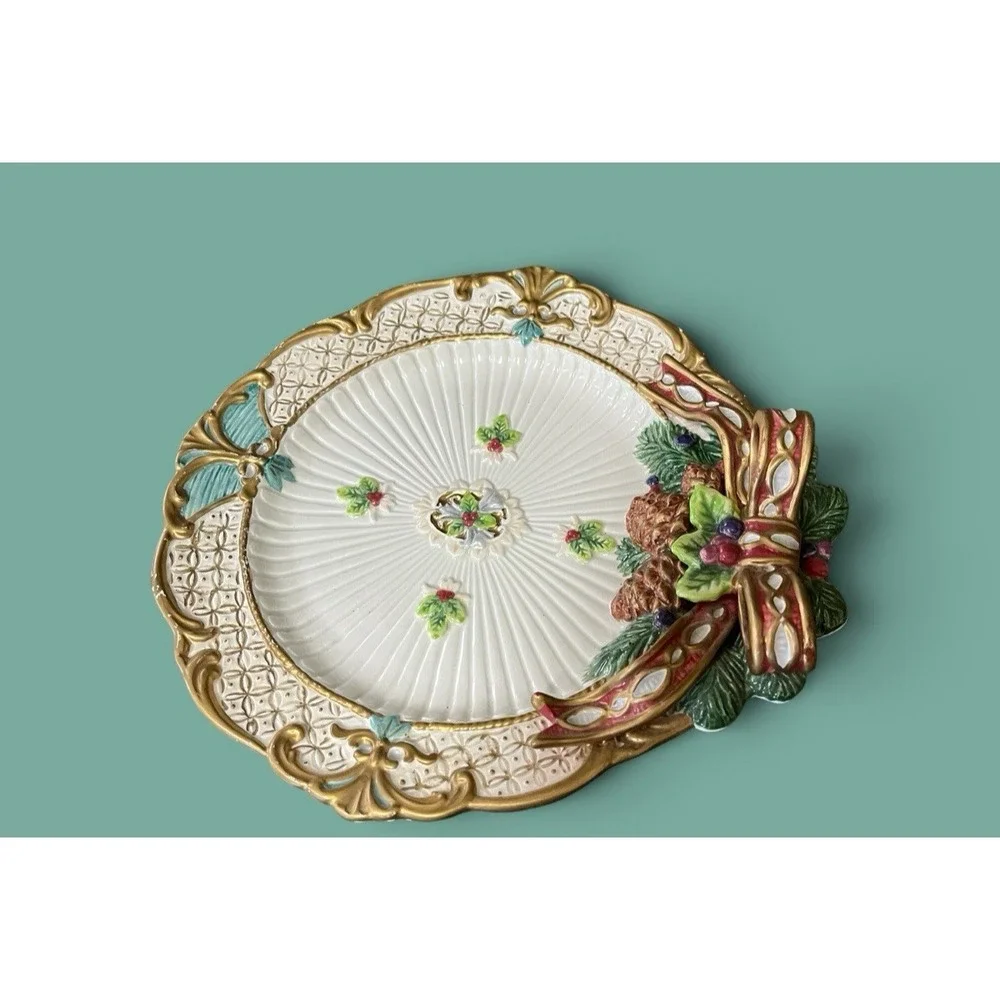Fitz & Floyd Classics Florentine Canape Snack Plate Christmas Holly Bow Pinecone